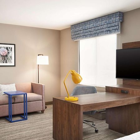 Hampton Inn クルーイストン エクステリア 写真