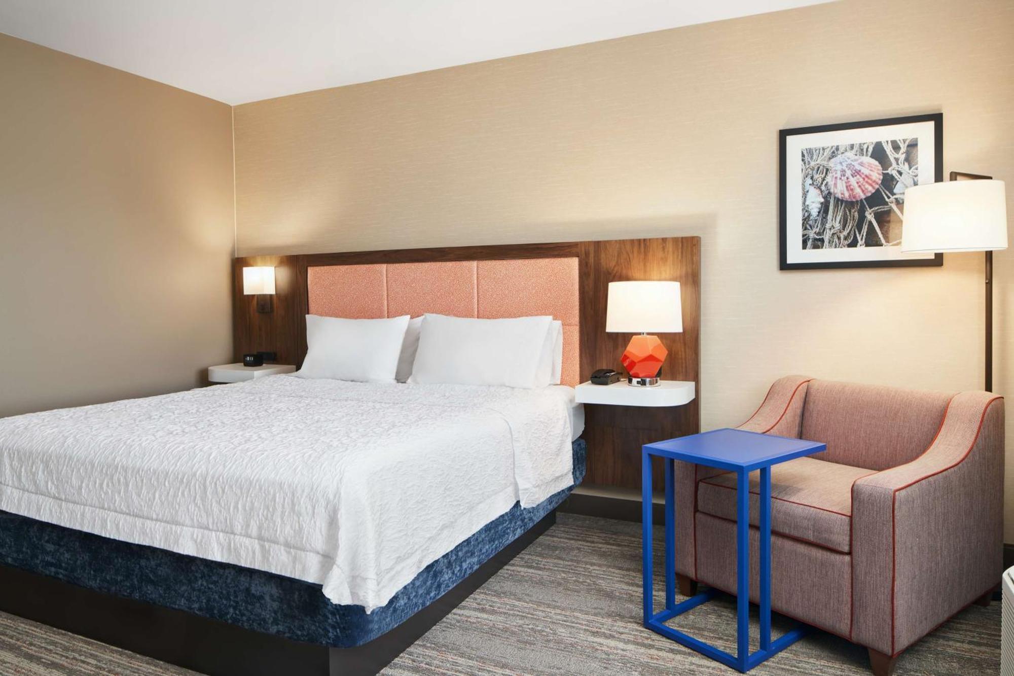Hampton Inn クルーイストン エクステリア 写真
